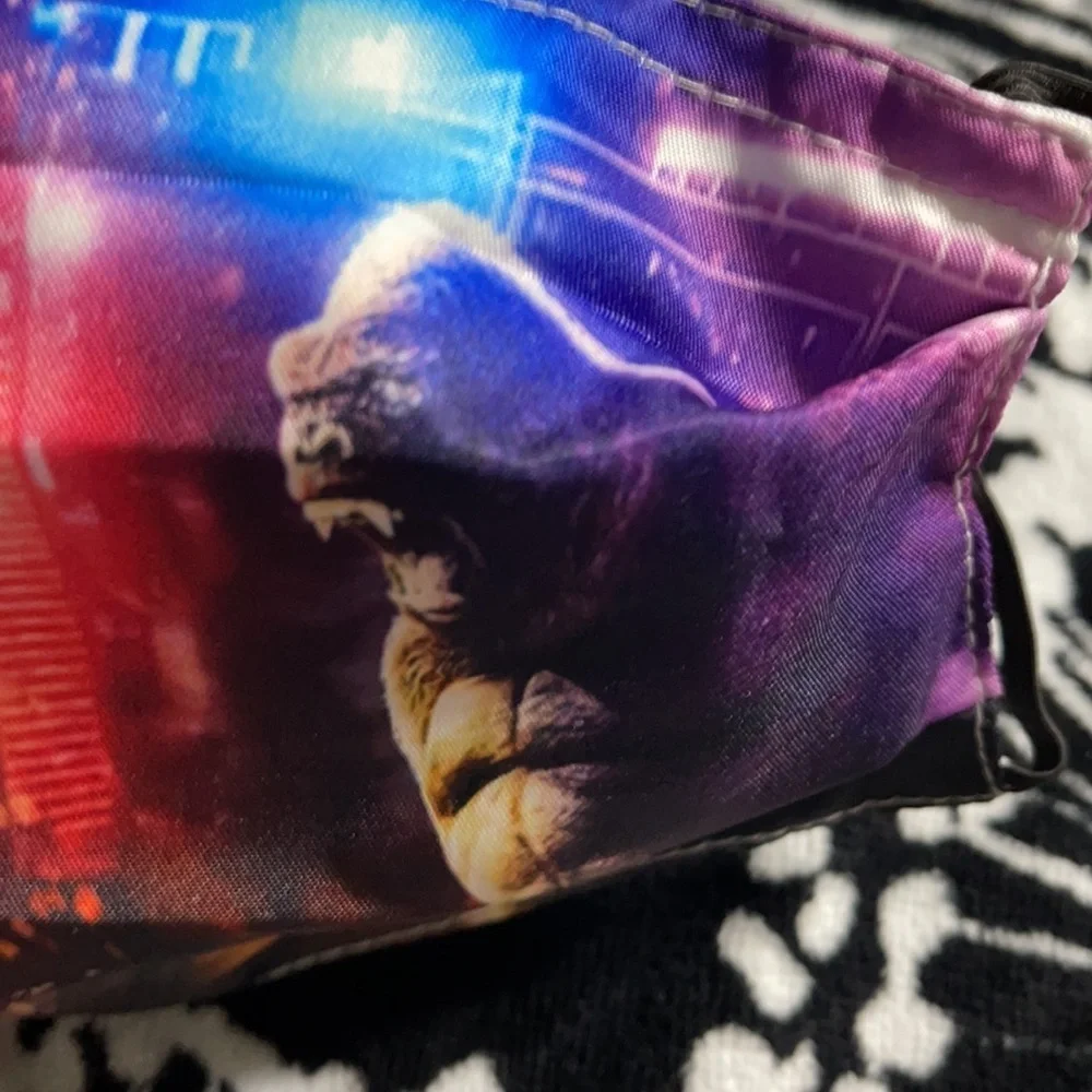 6/$20 Godzilla Vs Kong face mask